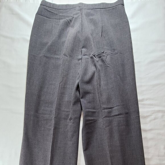 Women’s Grey Straight Leg Dress Slacks Size 6 Career Office Classic Pants - Picture 2 of 11
